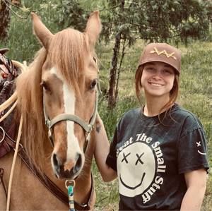 Meet your Posher, Christina